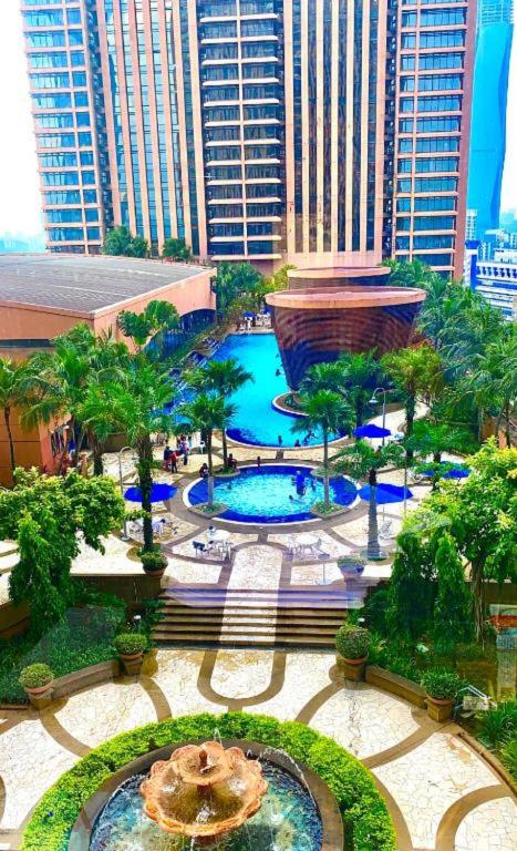 Times Square Super Suites KL